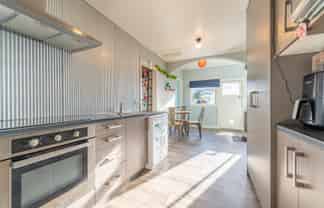 14 Cambridge Street, Kensington