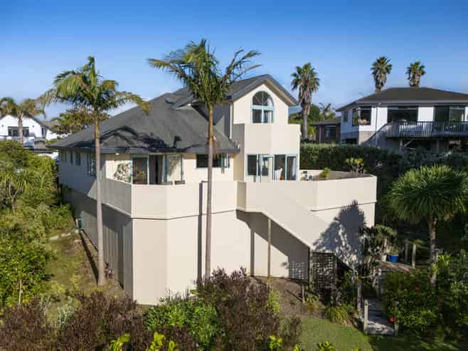26 Commodore Court, Gulf Harbour