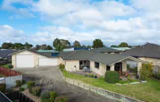 11 Glenbogle Drive, Buckland