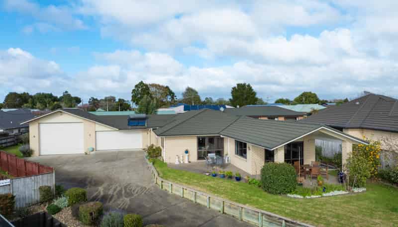 11 Glenbogle Drive, Buckland