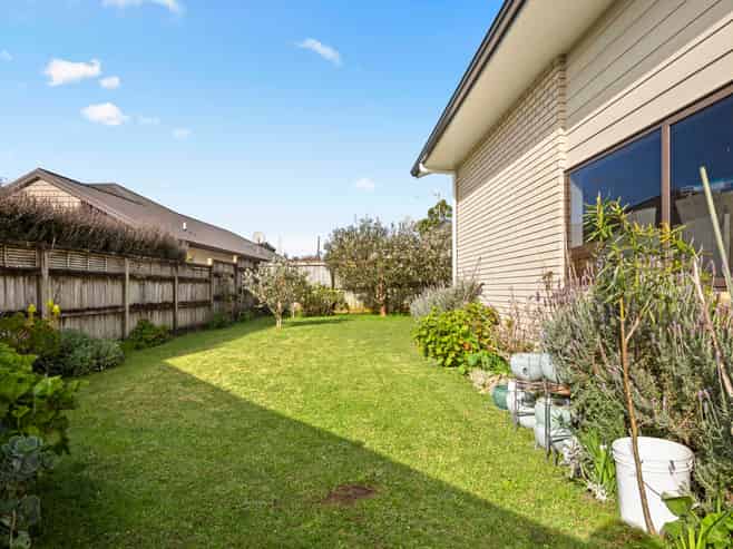 11 Glenbogle Drive, Buckland