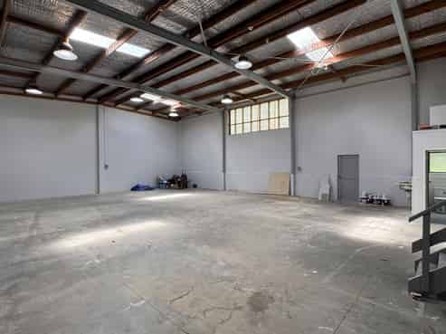 Refreshed and ready to go warehouse with carparks