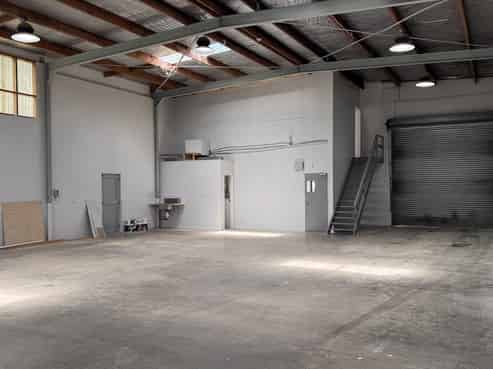 Refreshed and ready to go warehouse with carparks