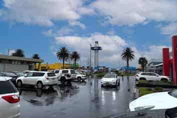 PRIME TENANCY BETWEEN KMART AND HARVEY NORMAN
