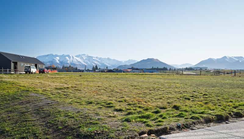 29 Packer Road, Wanaka