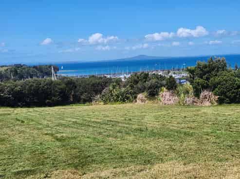 17 Laguna Place, Gulf Harbour