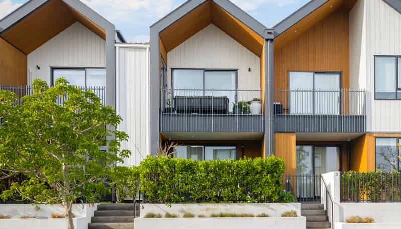 6/117 Buckley Avenue, Hobsonville