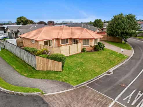 1 Kirk Close, Rototuna