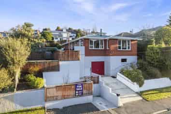 37 Hall Road, Sawyers Bay