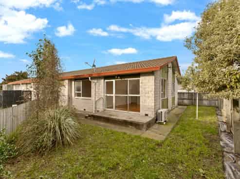 2/103 Bayswater Crescent, Bromley