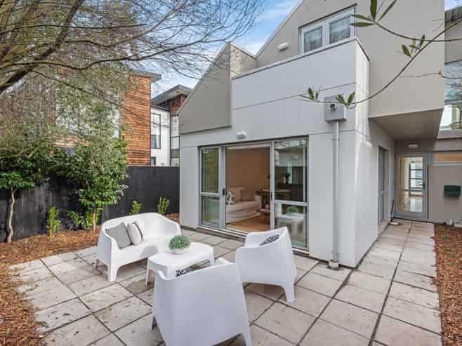 140E Sherborne Street, Saint Albans