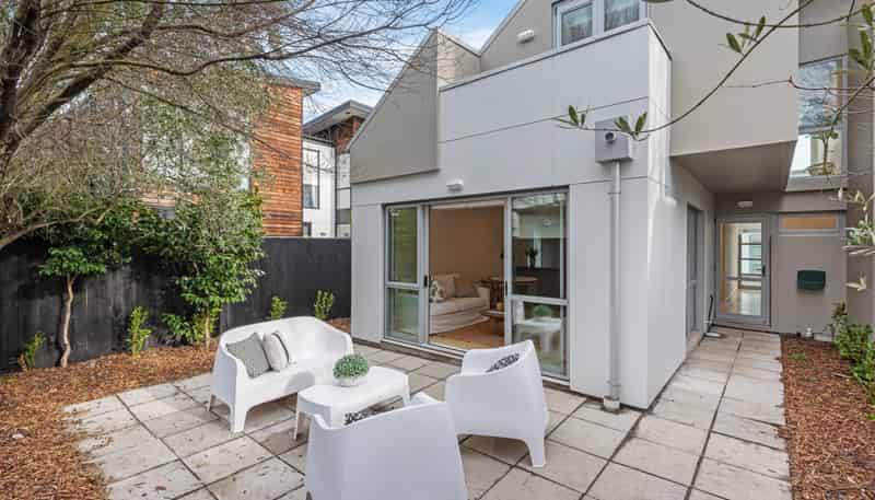 140E Sherborne Street, Saint Albans