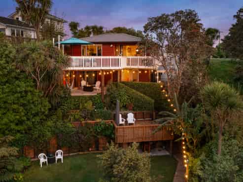 274 Glengarry Road, Glen Eden