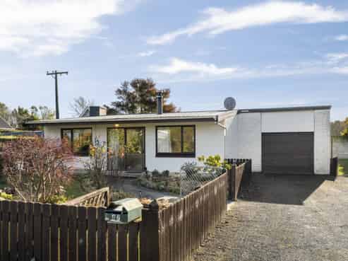 47 Stewart Street, Waikouaiti