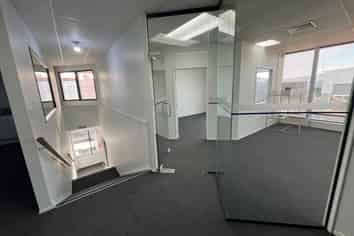 STRATEGIC MANGERE OFFICE NEAR AUCKLAND AIRPORT
