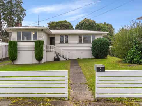 5 Mary Dreaver Street, New Windsor