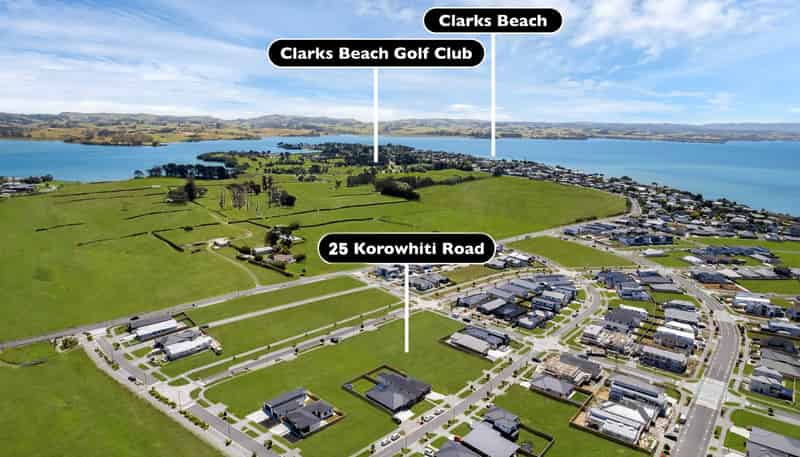 25 Korowhiti Road, Clarks Beach