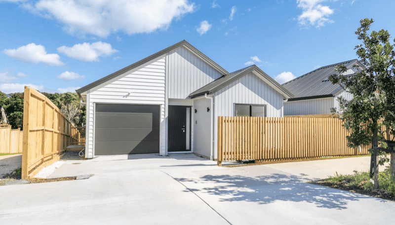36 Whakairo Crescent, Gulf Harbour