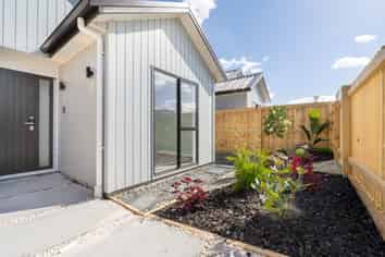 36 Whakairo Crescent, Gulf Harbour