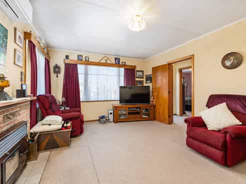8 Blenheim Place, Feilding