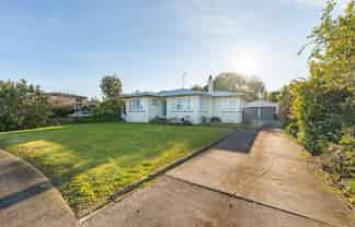 8 Blenheim Place, Feilding
