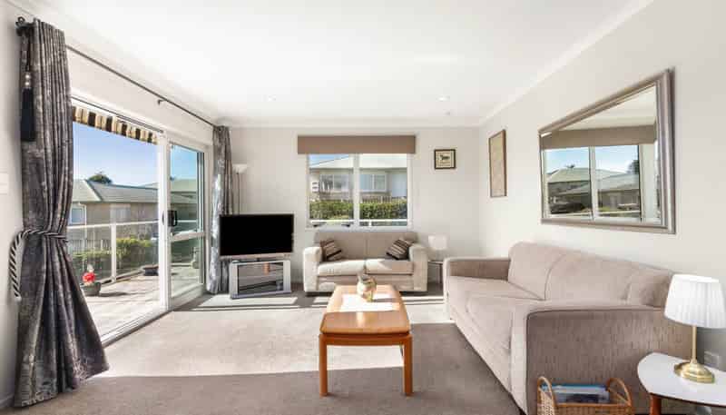 33/8 Village Place, Tuakau