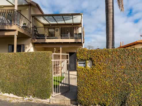 1211C Victoria Street, Whitiora
