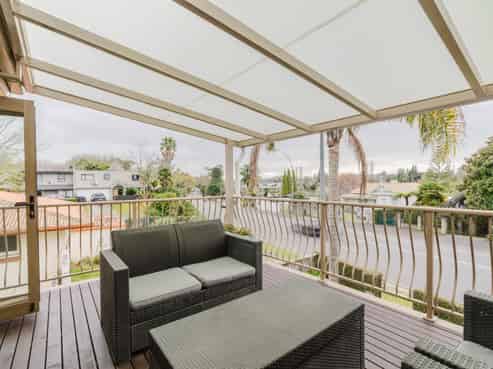 1211C Victoria Street, Whitiora