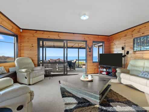 171 Pukehina Parade, Pukehina