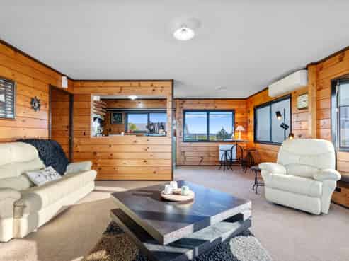 171 Pukehina Parade, Pukehina