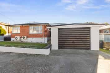 15 Sherratt Street, West End
