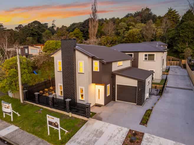 70a Heretaunga Square, Silverstream