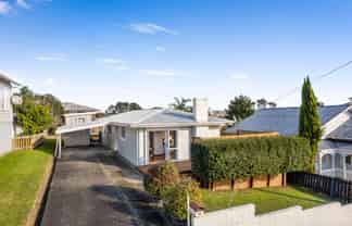 45 Puriri Street, Helensville