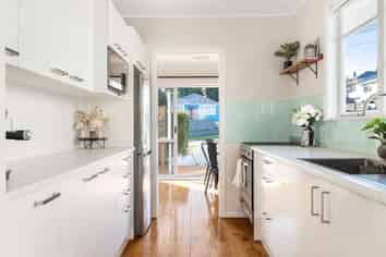 45 Puriri Street, Helensville