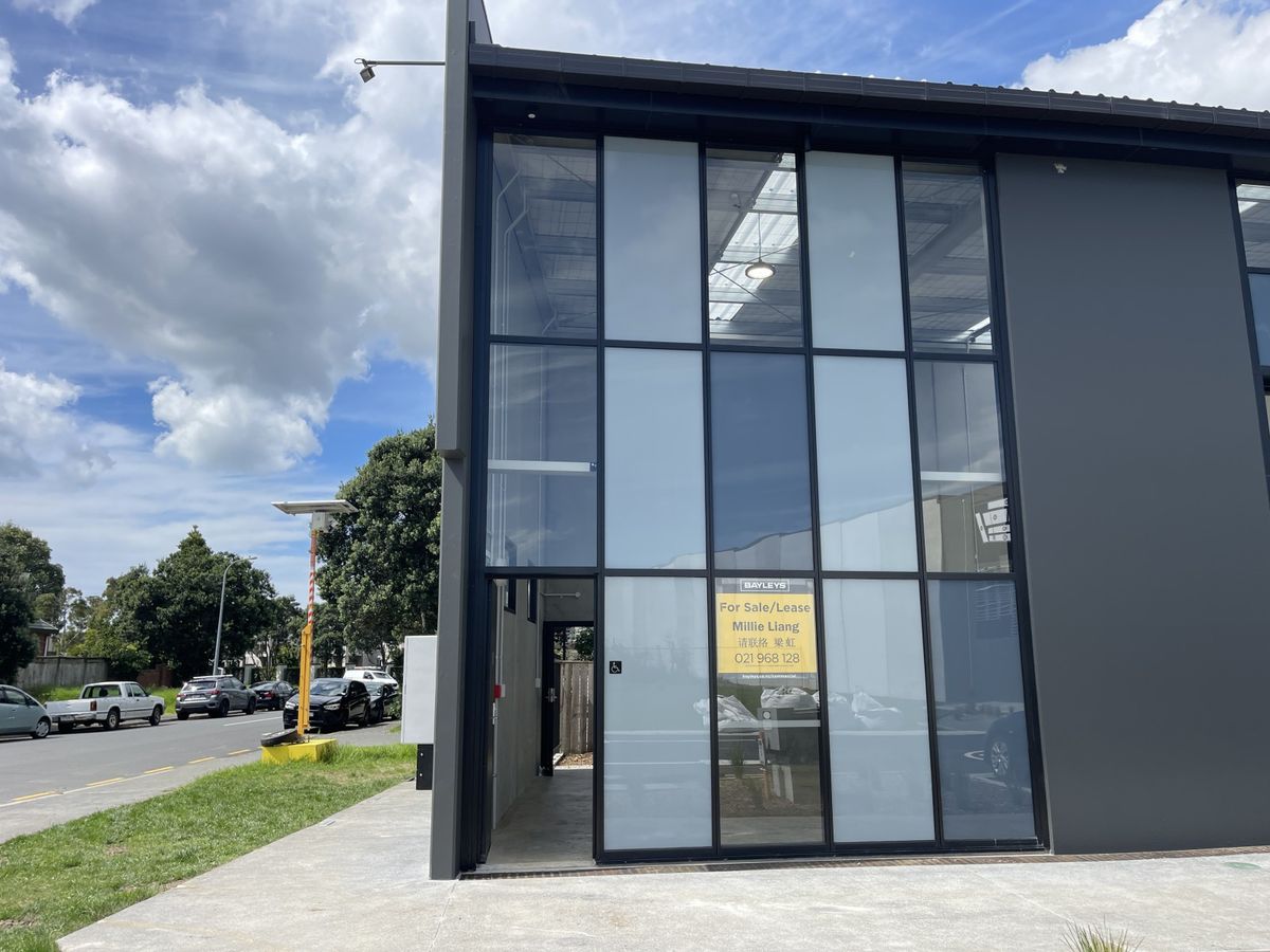 Strategic Corner Industrial Unit - Ansicht 4