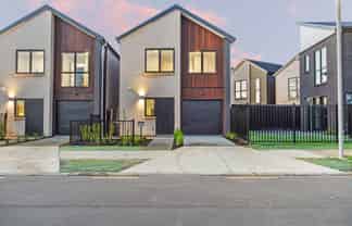 13 -19 Paretaiuru Crescent, Papakura
