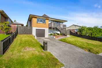 27B Galloway Crescent, Farm Cove