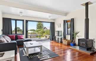 49 Moana Road, Okitu