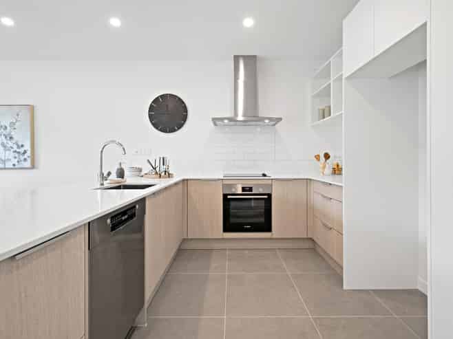 13 Karamu Road, Flat Bush