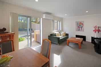42 Chapel Road, Flat Bush