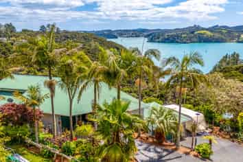 104 Te Wahapu Road, Russell