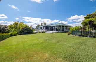 5 Gilbert Mair Rise, Russell