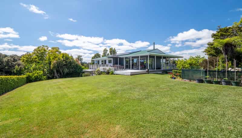 5 Gilbert Mair Rise, Russell