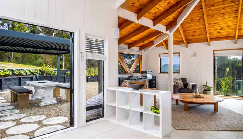 77 Te Wahapu Road, Russell