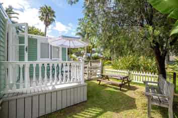 30 Florance Avenue, Russell