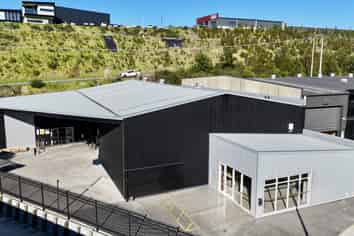 Owner occupier industrial building opportunity