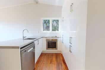 b/32 Bedford Street, Northland