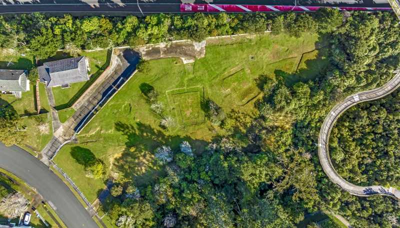 5, 7, 9, 11 and 13 Holmes Drive, West Harbour