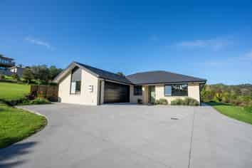 31 Muritai Road, Parua Bay