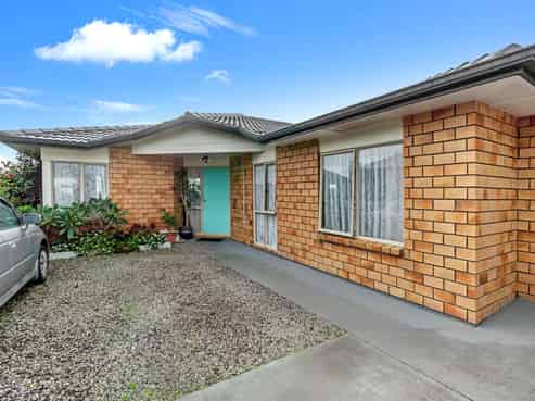 151 Naylors Drive, Mangere